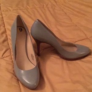 Nine West Baby Blue Leather Nine West Pumps. Never worn.